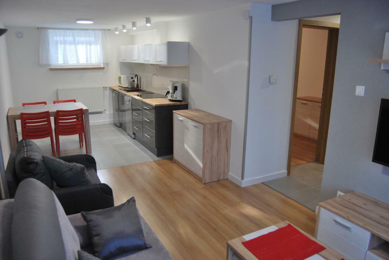 Apartament Rodzinny 스클라르스카포렘바 외부 사진